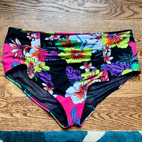 Lane Bryant high waisted swim bottoms - Picture 2 of 6